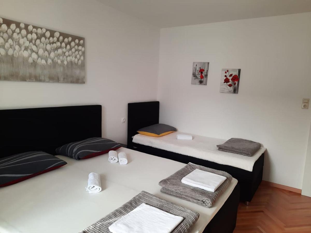 Apartments Rose Loboja มาคาร์สกา ภายนอก รูปภาพ