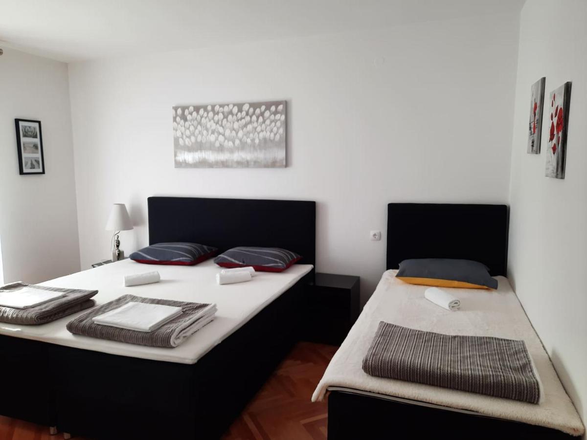 Apartments Rose Loboja มาคาร์สกา ภายนอก รูปภาพ