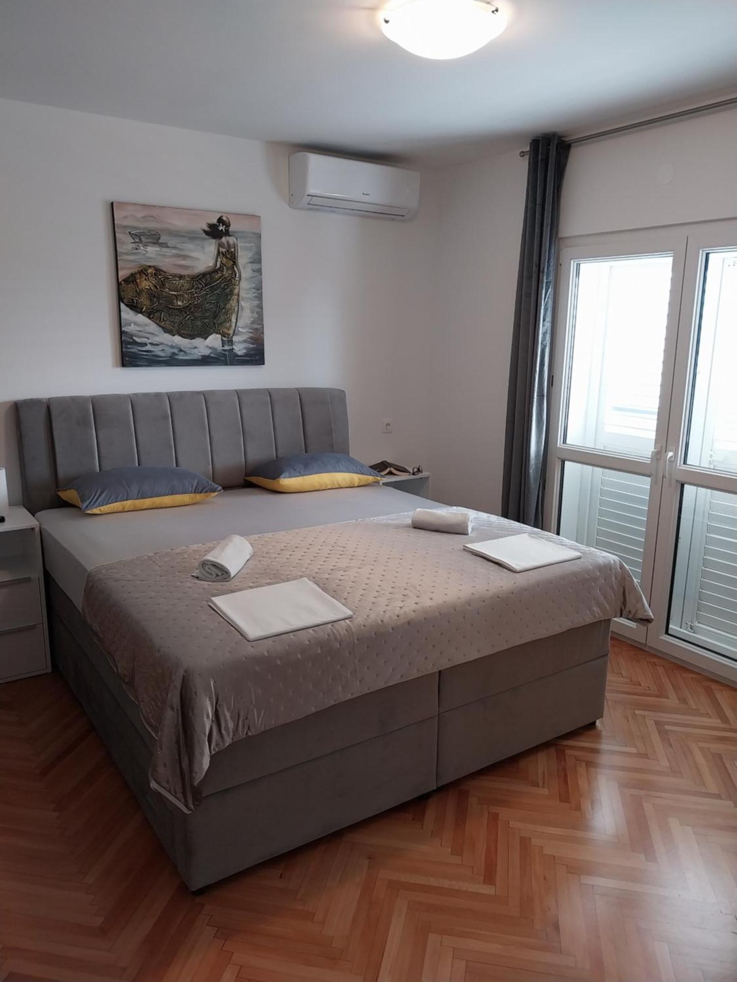 Apartments Rose Loboja มาคาร์สกา ภายนอก รูปภาพ