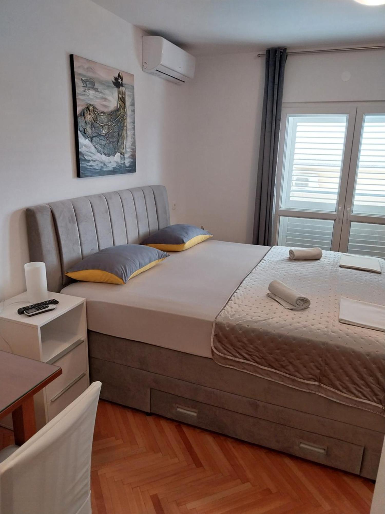 Apartments Rose Loboja มาคาร์สกา ภายนอก รูปภาพ